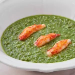 Зеленая гречка с камчатским крабом